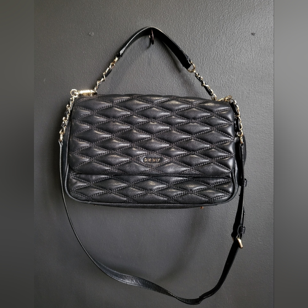 Dkny Lara Flap Lamb Leather Quilted Shoulder Bag Blac… Gem
